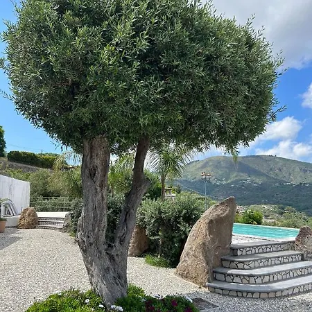 Serena Lipari Marina (Lipari)